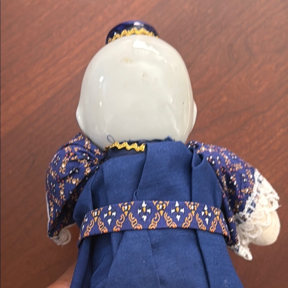 Rare Blue china kewpie Delft Porcelain Doll with Intricate Patterns - Picture 5 of 8